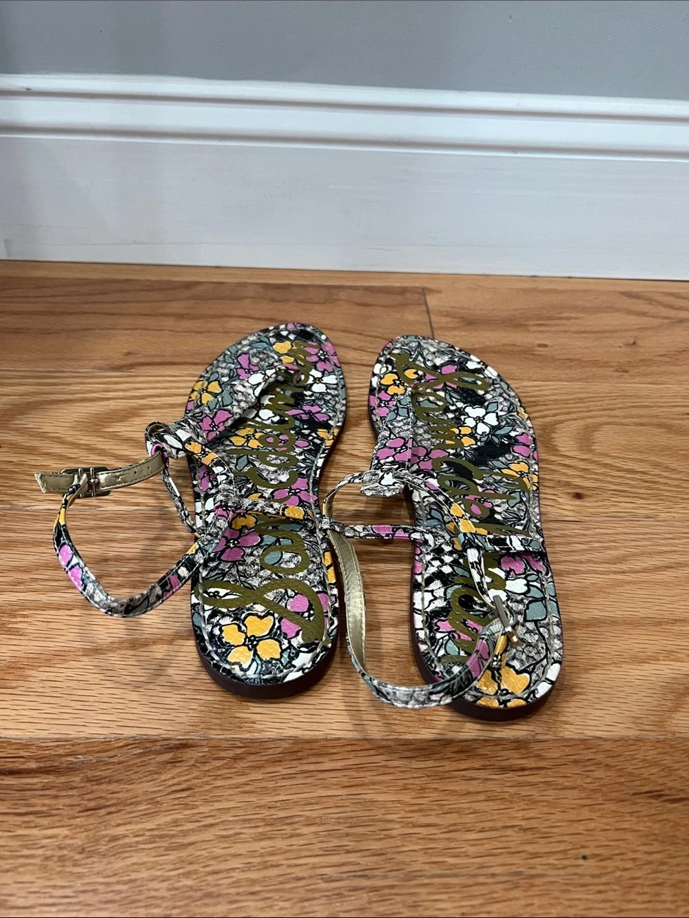 Sam Edelman Floral Print Pink & Yellow Women's Thong Sandals